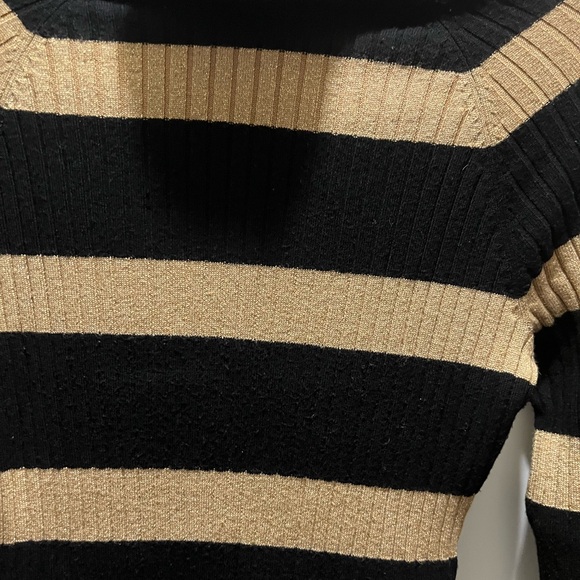 INC Women Pullover Turtle Neck Knit Striped Black & Gold With Shiny Gold Size S - Picture 6 of 8